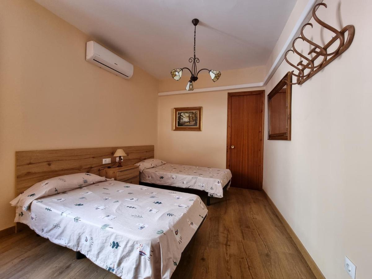 Appartement Cal Metge à Benissanet Extérieur photo