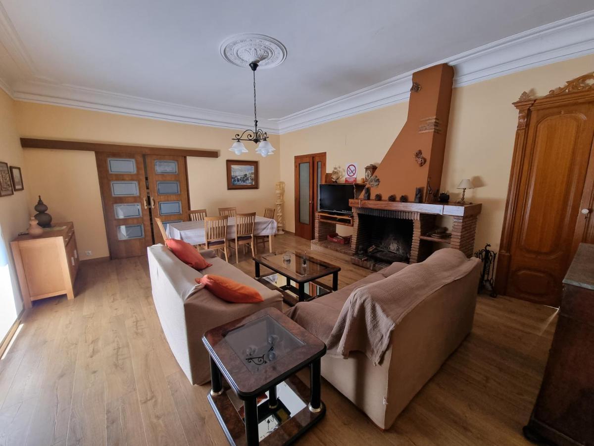 Appartement Cal Metge à Benissanet Extérieur photo